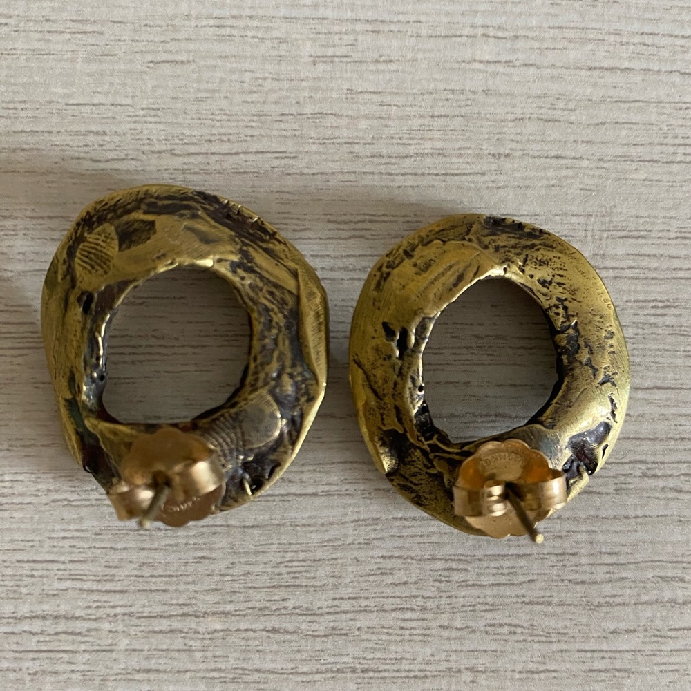 Distressed Gold Earings - Picture 2 of 2